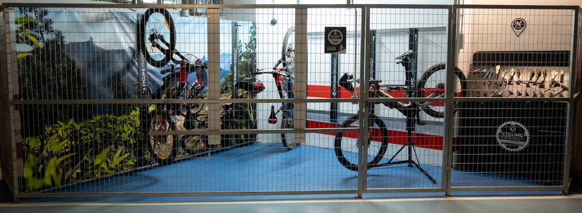 First Bike center in the city of Las Palmas de Gran Canaria at ART Las Palmas Mur Hotels First Bike center in the city of Las Palmas de Gran Canaria at ART Las Palmas Mur Hotels