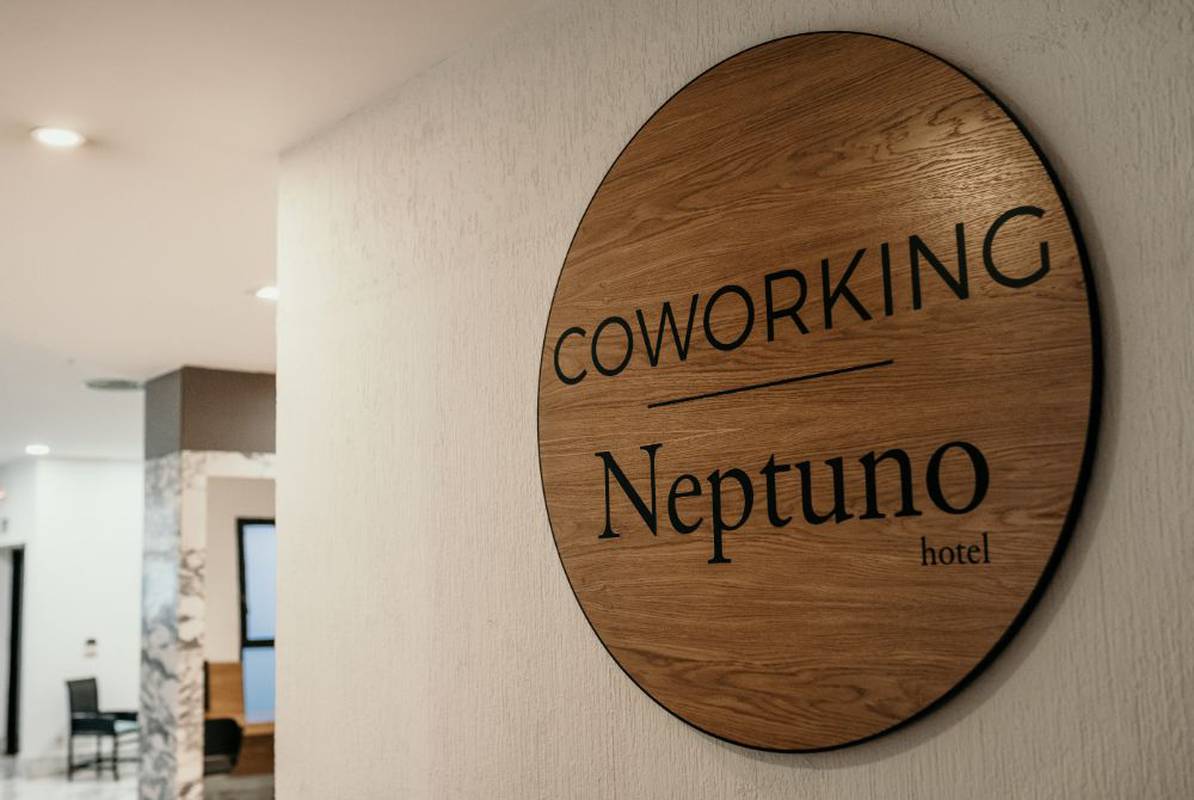 MUR Hotel Neptuno 4* MUR Hotel Neptuno 4*