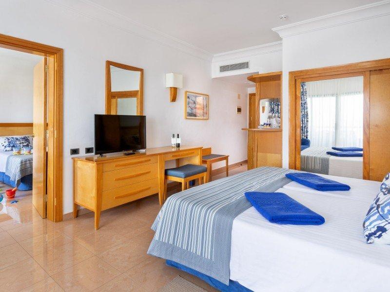 Family Pool View Room MUR Hotel Faro Jandìa & Spa 4* Fuerteventura Family Pool View Room MUR Hotel Faro Jandìa & Spa 4* Fuerteventura