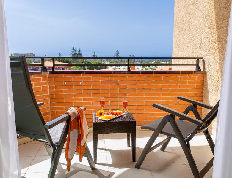 Habitación doble PREFERENTE MUR Hotel Neptuno 4* Gran Canaria Habitación doble PREFERENTE MUR Hotel Neptuno 4* Gran Canaria