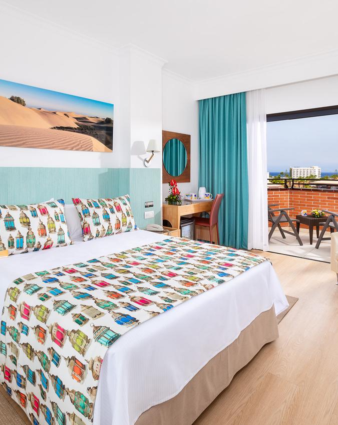 Doppelzimmer Poolblick MUR Hotel Neptuno 4* Gran Canaria Doppelzimmer Poolblick MUR Hotel Neptuno 4* Gran Canaria