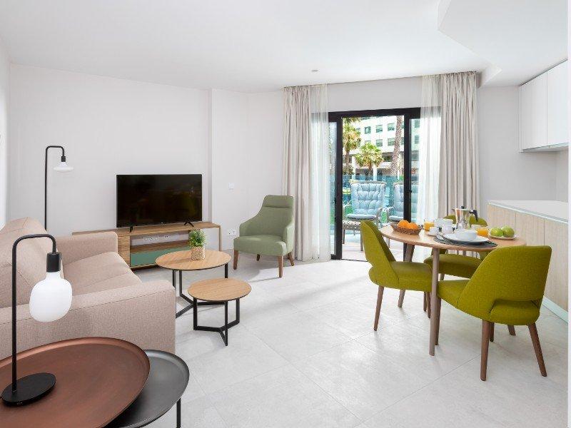 WOHNUNG MIT EINEM SCHLAFZIMMER Ferienwohnungen ART in Las Palmas de Gran Canaria WOHNUNG MIT EINEM SCHLAFZIMMER Ferienwohnungen ART in Las Palmas de Gran Canaria