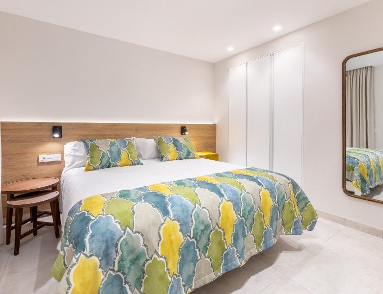 SUPERIOR TWO BEDROOM APARTMENT Holiday homes ART in Las Palmas de Gran Canaria SUPERIOR TWO BEDROOM APARTMENT Holiday homes ART in Las Palmas de Gran Canaria