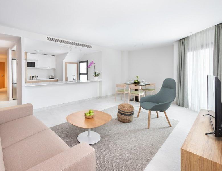 DUPLEX MIT DREI SCHLAFZIMMERN Ferienwohnungen ART in Las Palmas de Gran Canaria DUPLEX MIT DREI SCHLAFZIMMERN Ferienwohnungen ART in Las Palmas de Gran Canaria